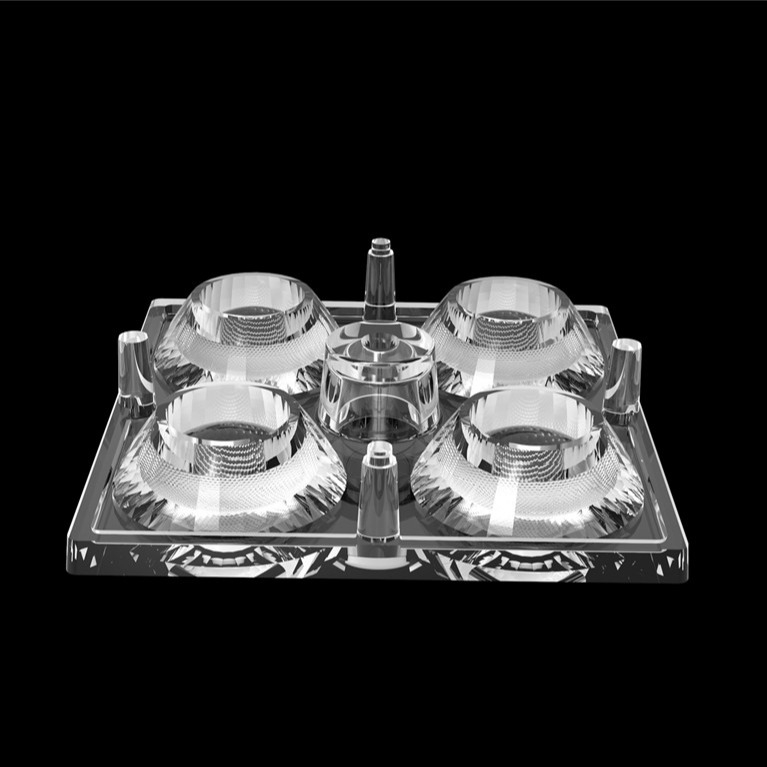 50*50mm 30度 4 In 1 LEDライトレンズ 洪水照明のためのPC素材 SMD7070/ 5050/4*3030 LED
